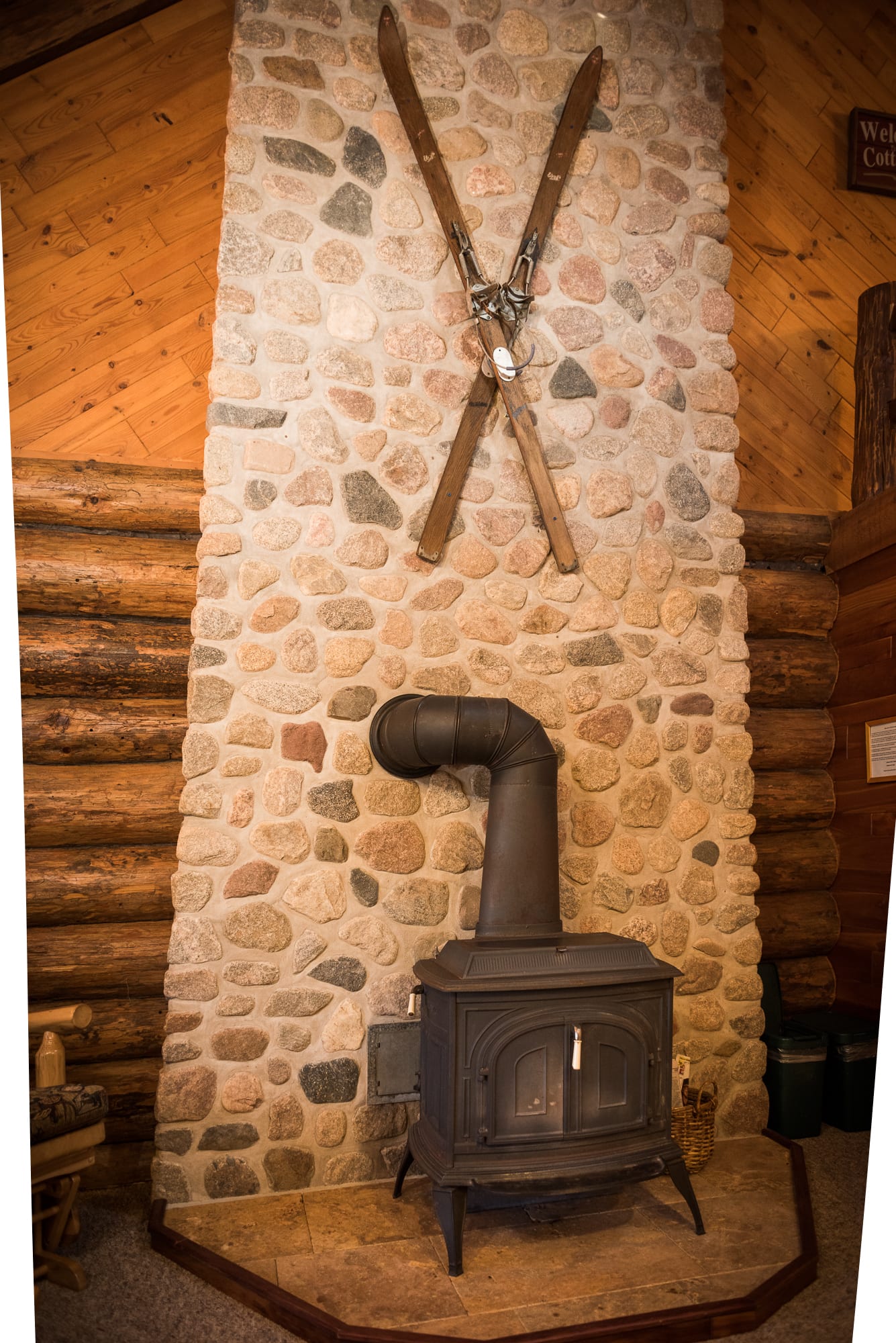 Lakeview cabin wood burning stove